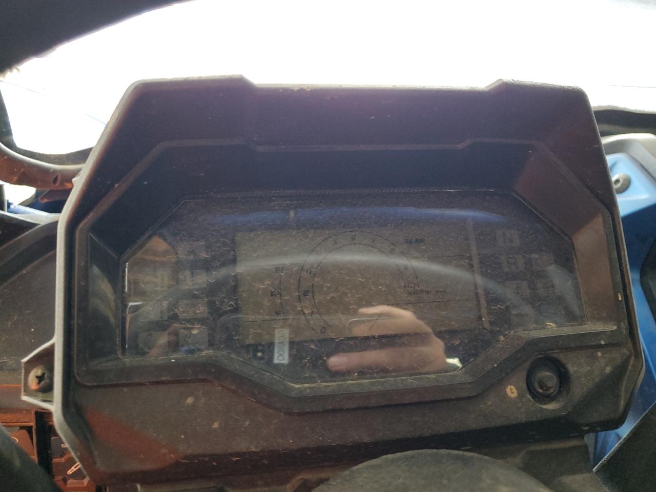 2024 Honda Sxs1000 S4R VIN: 1HFVE0629R4401705 Lot: 72083365