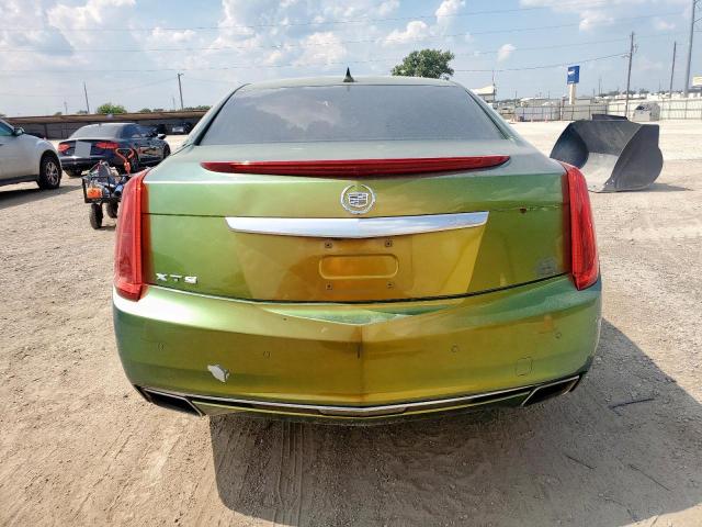 Sedans CADILLAC XTS 2013 Zielony