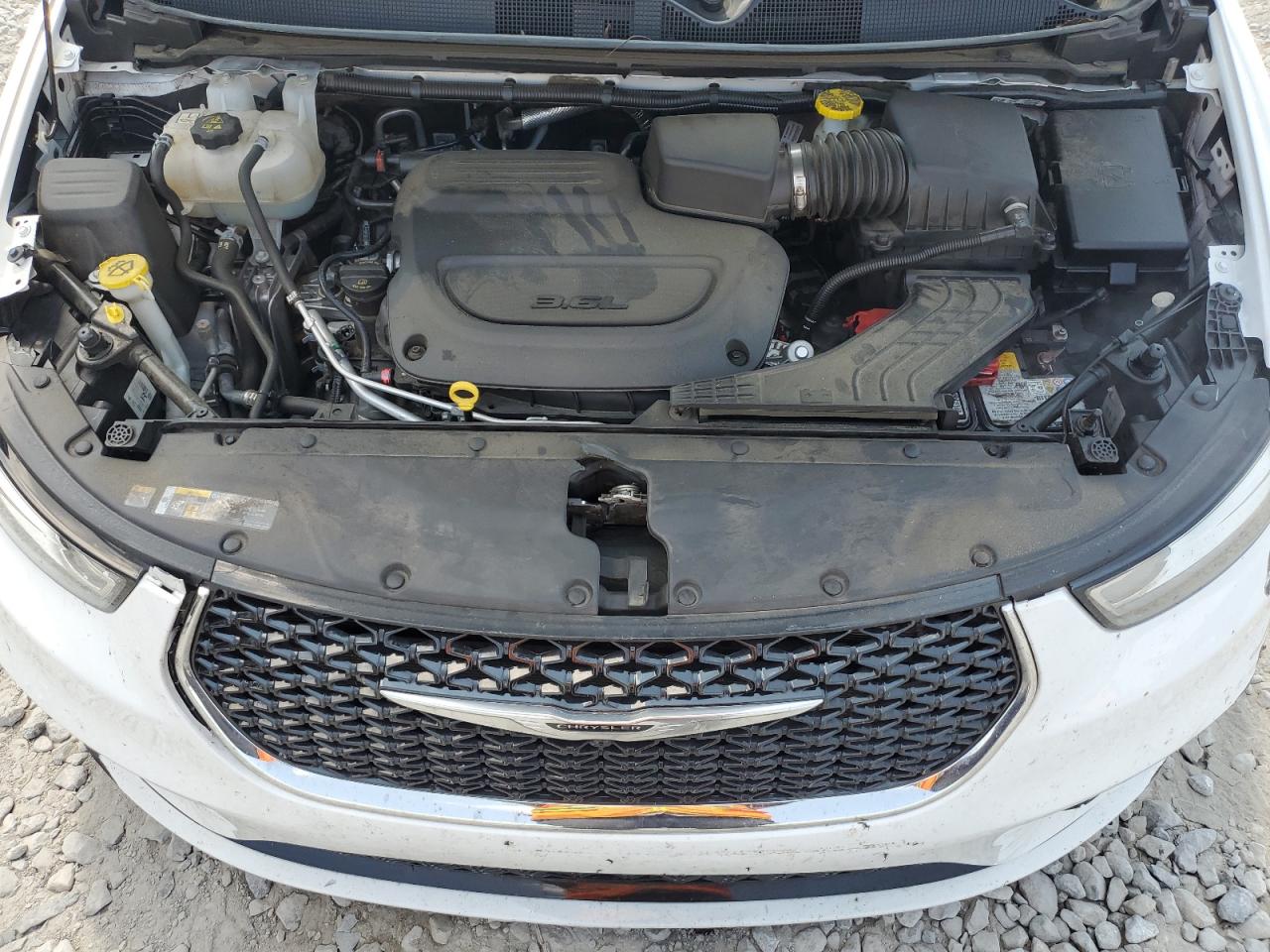 2024 Chrysler Pacifica Touring VIN: 2C4RC1FG2RR136982 Lot: 80640875