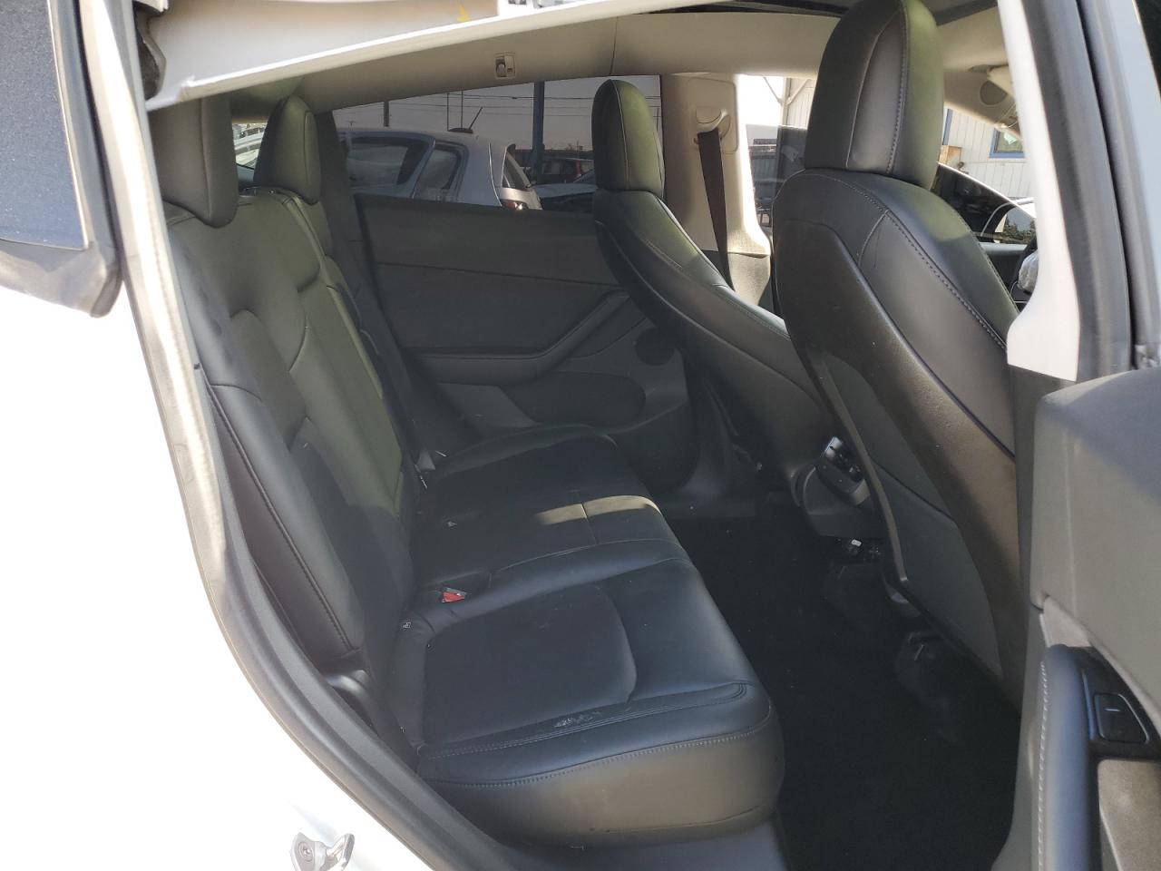 2020 Tesla Model Y VIN: 5YJYGDEE4LF019022 Lot: 71543735