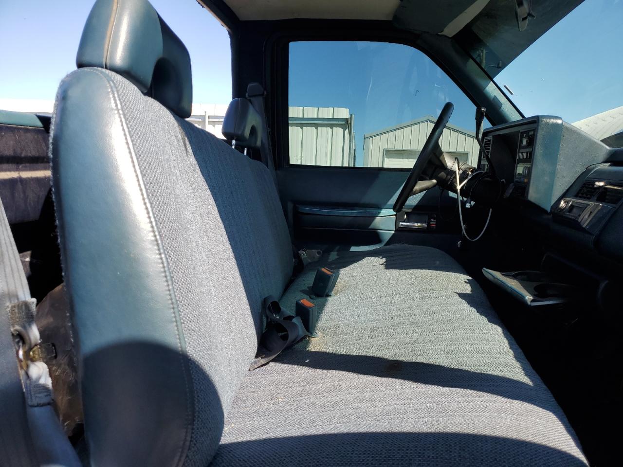 1994 Chevrolet Gmt-400 C1500 VIN: 1GCEC14ZXRZ174937 Lot: 80913115