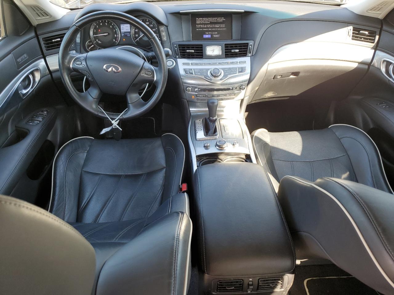 2019 Infiniti Q70 3.7 Luxe VIN: JN1BY1AP1KM505613 Lot: 84252895