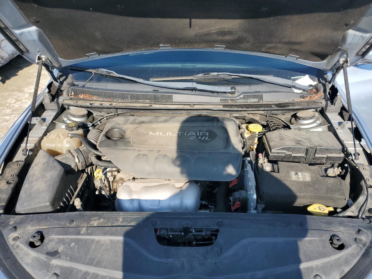 2015 Chrysler 200 Limited VIN: 1C3CCCAB0FN706682 Lot: 81027365