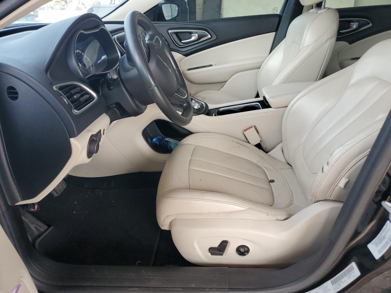 2016 Chrysler 200 Limited VIN: 1C3CCCAB9GN172986 Lot: 70885005