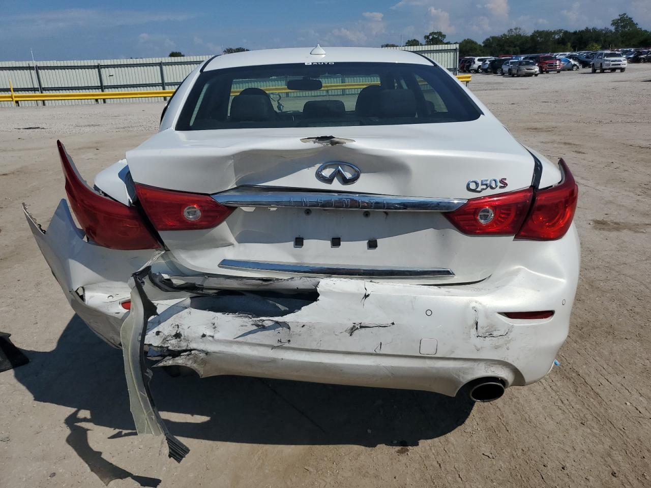 2015 Infiniti Q50 Base VIN: JN1BV7AP1FM338641 Lot: 80647185