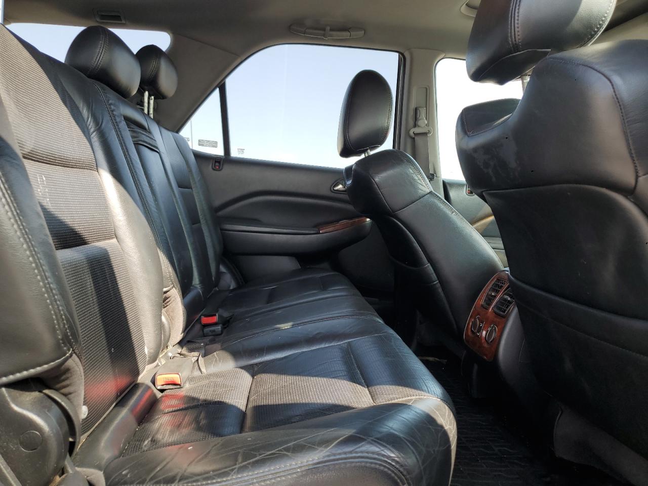 2005 Acura Mdx Touring VIN: 2HNYD18695H541163 Lot: 80703245