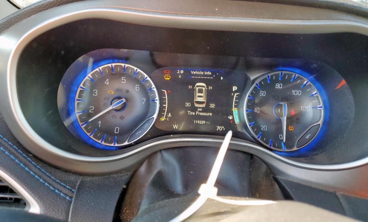 2021 Chrysler Pacifica Touring L VIN: 2C4RC1BG6MR504336 Lot: 71008115