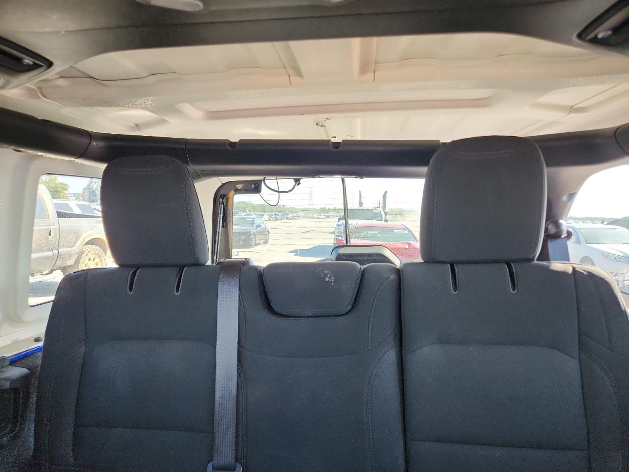 2018 Jeep Wrangler Unlimited Sport VIN: 1C4HJXDN5JW197194 Lot: 80848565