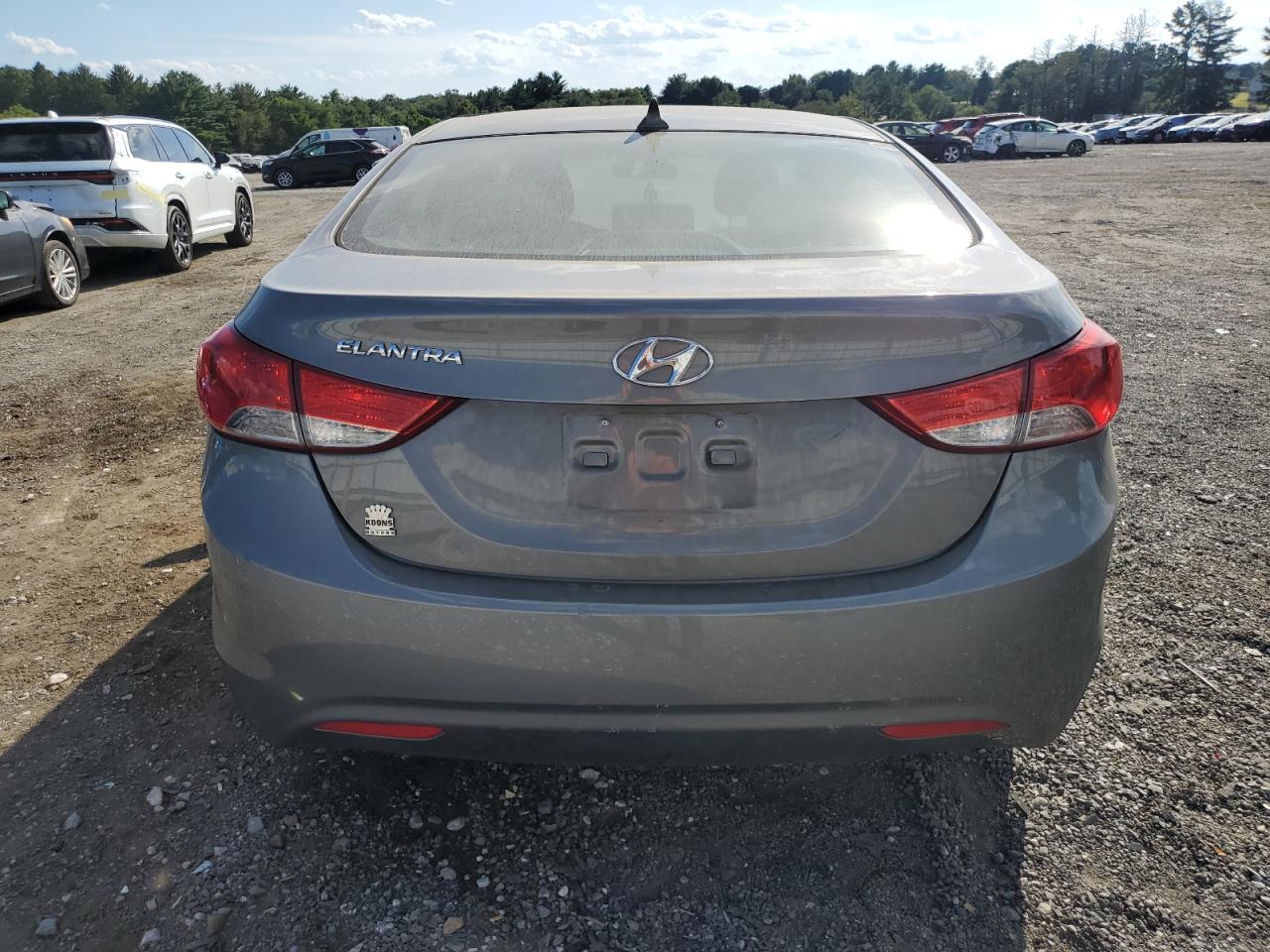 2013 Hyundai Elantra Gls VIN: 5NPDH4AE7DH393404 Lot: 71319645