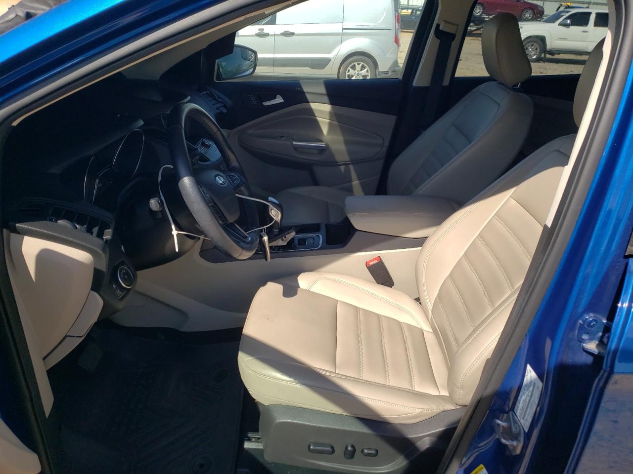 2019 Ford Escape Sel VIN: 1FMCU9HD8KUA37916 Lot: 69632555