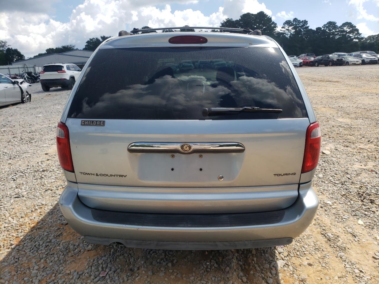 2005 Chrysler Town & Country Touring VIN: 2C4GP54L65R472602 Lot: 82073645