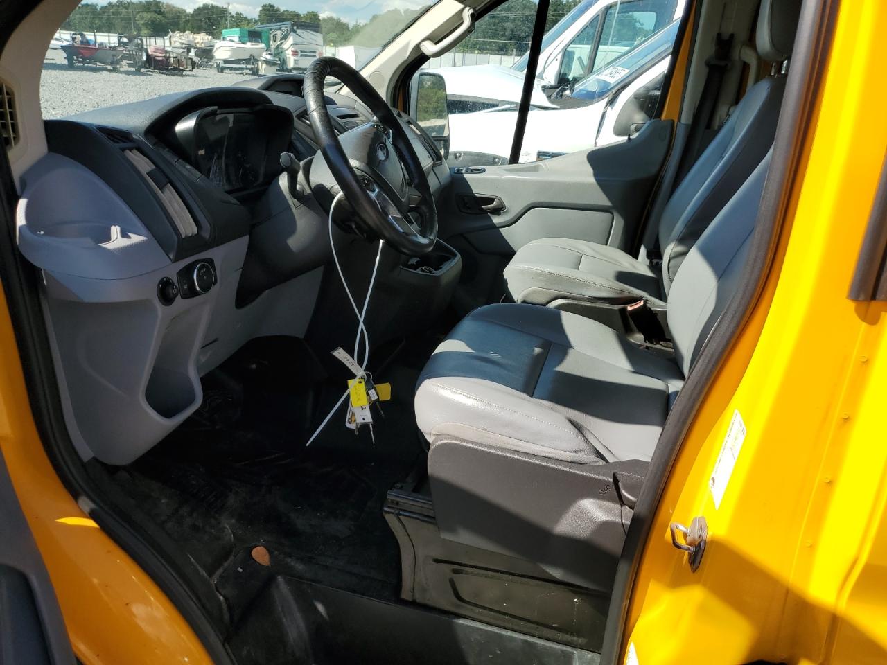 2017 Ford Transit T-250 VIN: 1FTYR2ZM3HKA69260 Lot: 80616675