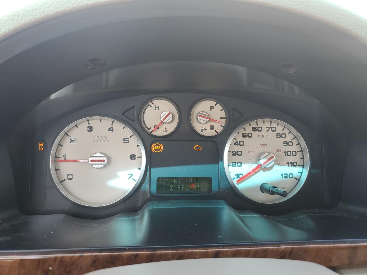 2007 Ford Five Hundred Limited VIN: 1FAHP25157G125529 Lot: 84279175