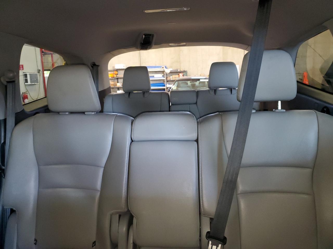 2017 Honda Pilot Exl VIN: 5FNYF6H54HB000102 Lot: 84239195