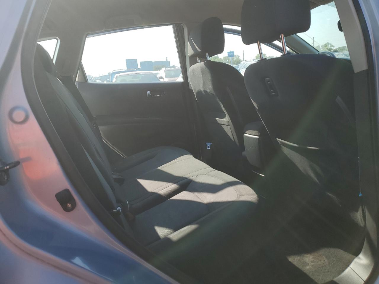 2014 Nissan Rogue Select S VIN: JN8AS5MT9EW100610 Lot: 80351575