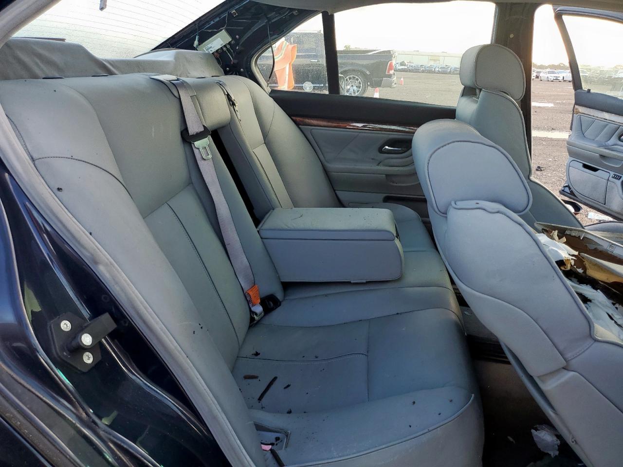 2000 BMW 740 I Automatic VIN: WBAGG8346YDN77561 Lot: 82043495