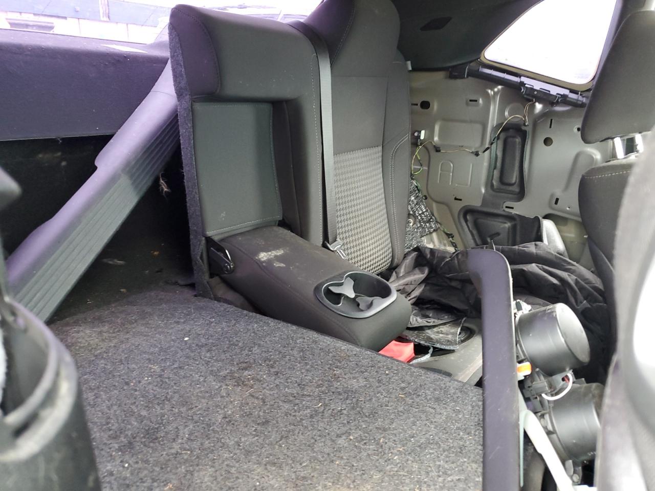 2019 Dodge Challenger Sxt VIN: 2C3CDZAG1KH687509 Lot: 81658035