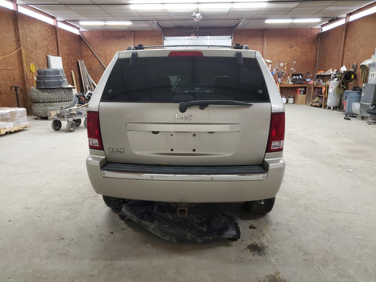 2008 Jeep Grand Cherokee Limited VIN: 1J8HR58N38C218068 Lot: 71806535