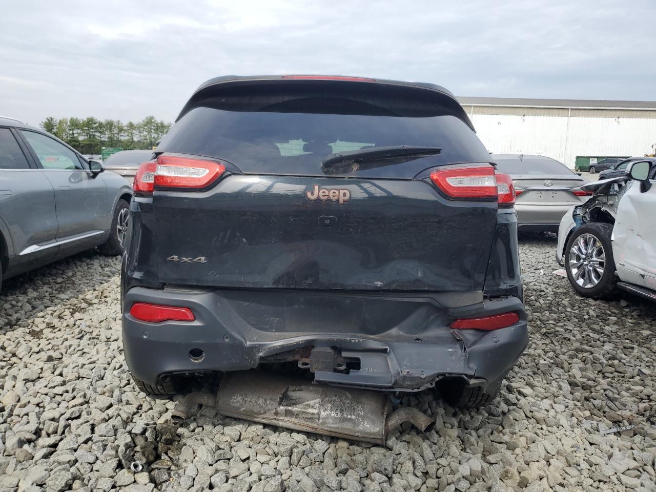 2016 Jeep Cherokee Latitude VIN: 1C4PJMCS5GW309941 Lot: 82045985