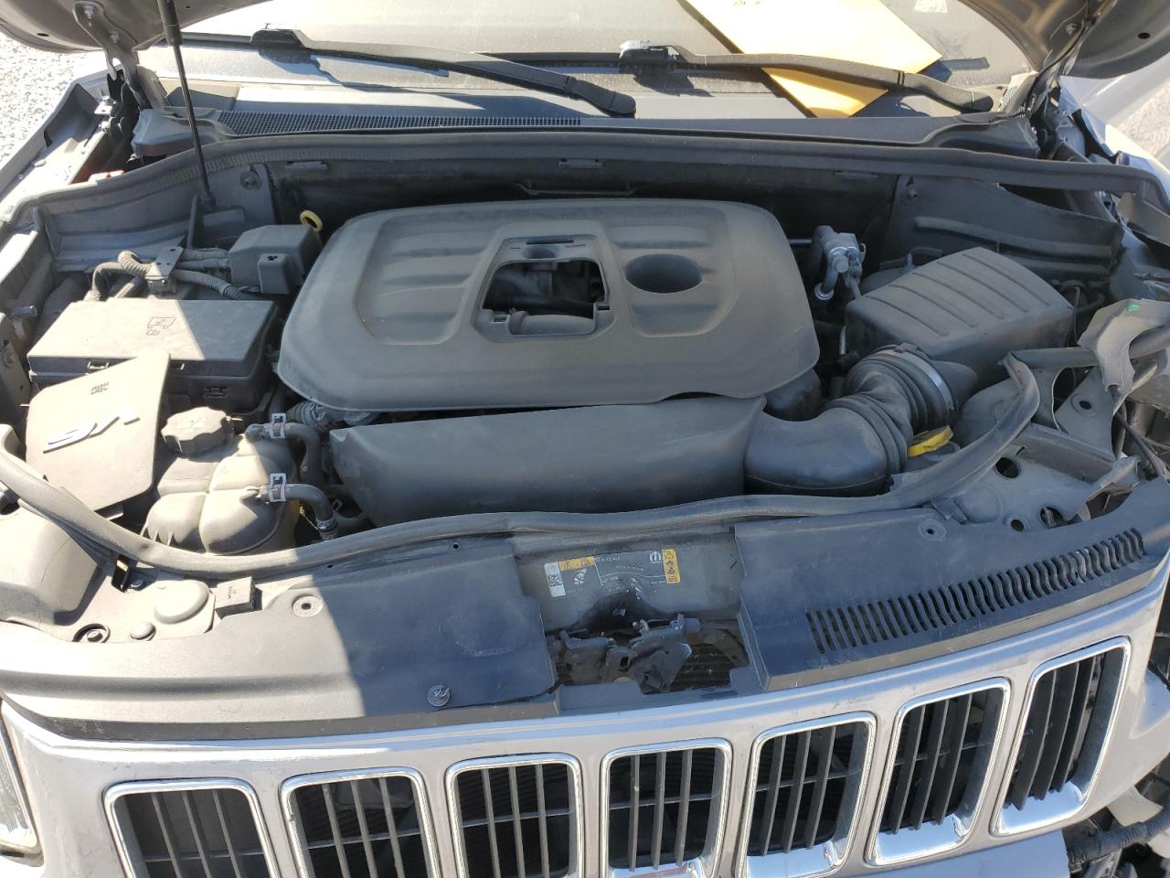 2016 Jeep Grand Cherokee Laredo VIN: 1C4RJFAG8GC504209 Lot: 71678655