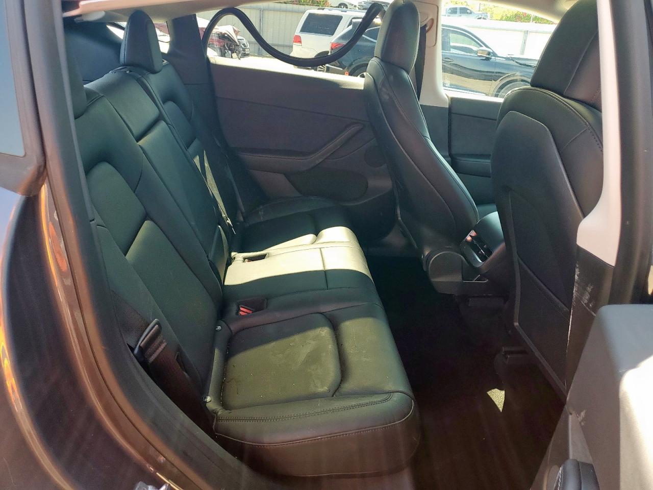 2021 Tesla Model Y VIN: 5YJYGDEE2MF300835 Lot: 80313035