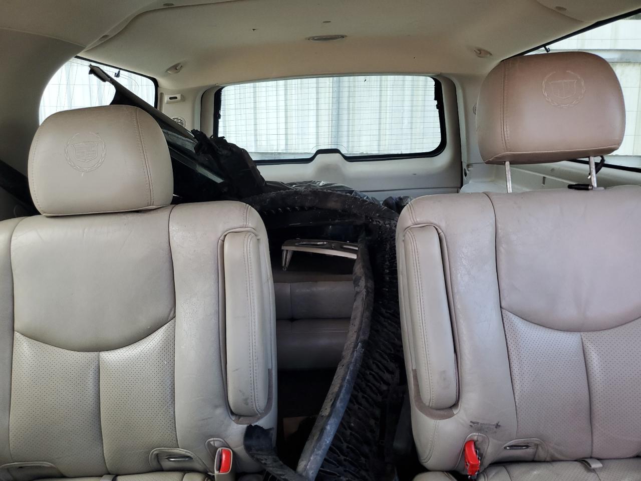 2006 Cadillac Escalade Esv VIN: 3GYFK66N56G165454 Lot: 83943115