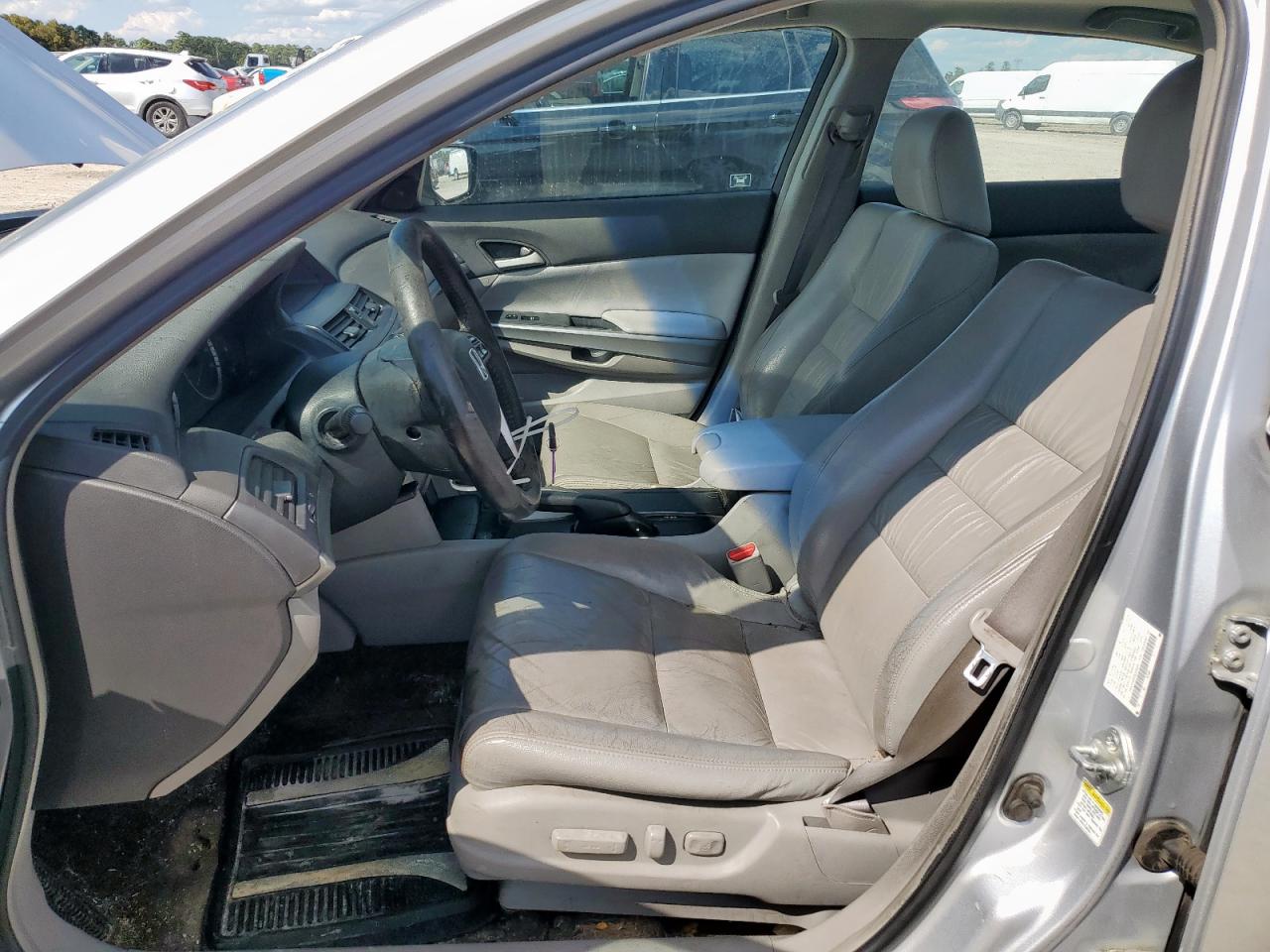 2009 Honda Accord Exl VIN: 1HGCP26859A025289 Lot: 84224735