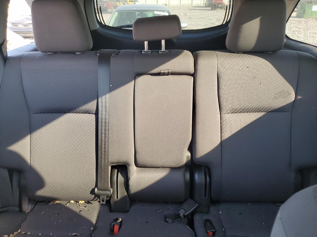 2018 Toyota Highlander Le VIN: 5TDBZRFH3JS487175 Lot: 80699235