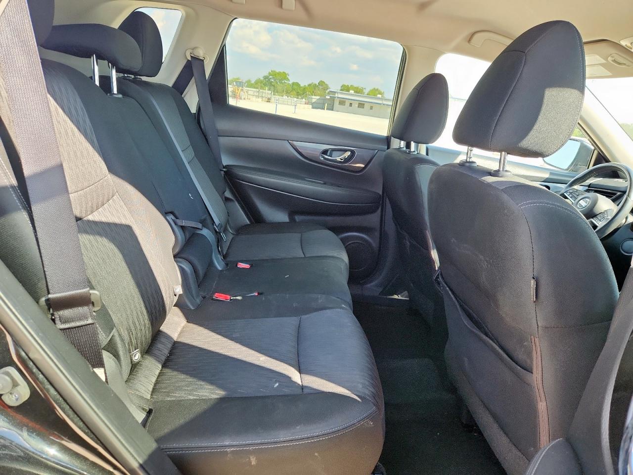 2017 Nissan Rogue S VIN: KNMAT2MT8HP598109 Lot: 71321065