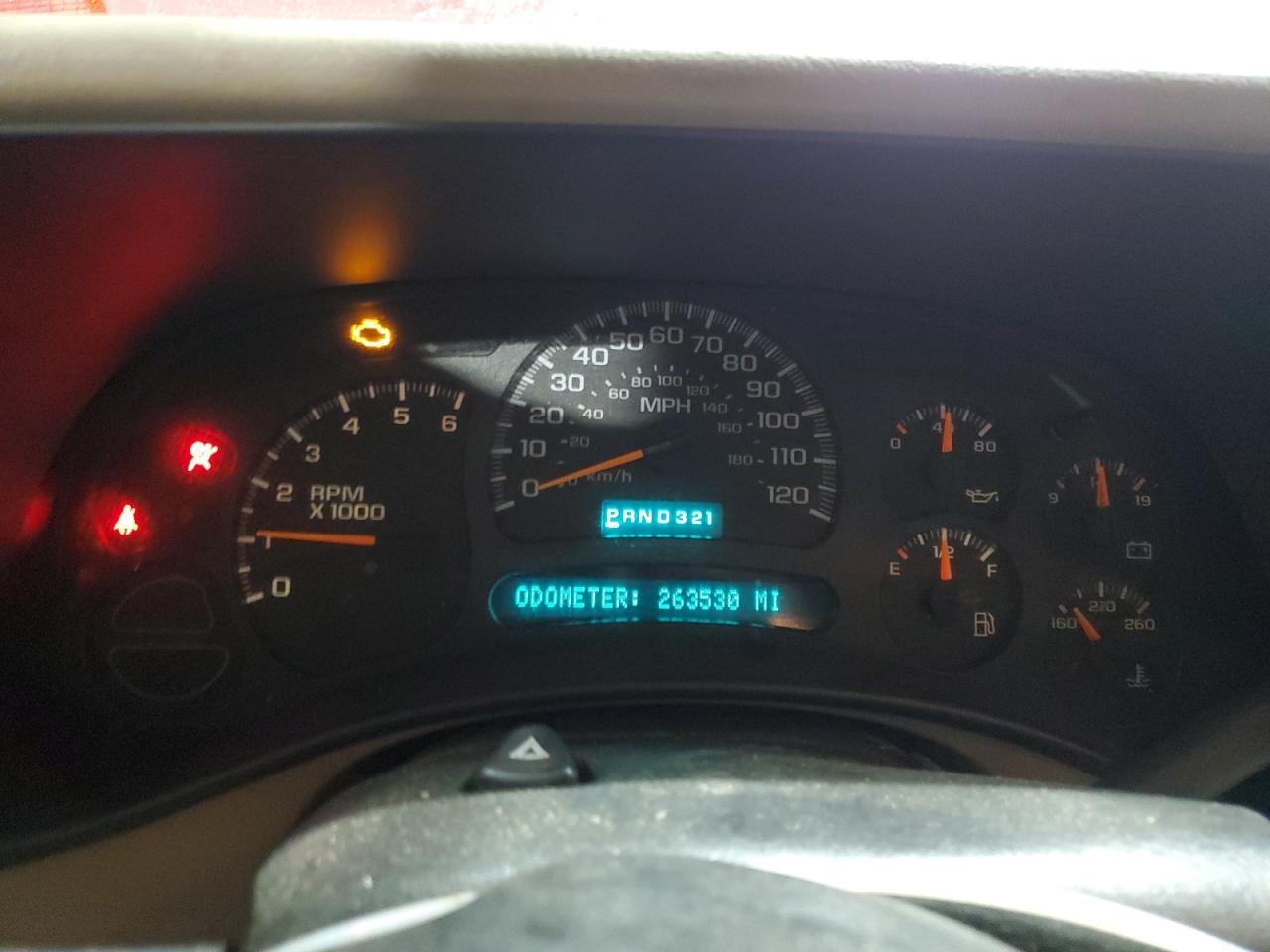 2005 Chevrolet Tahoe K1500 VIN: 1GNEK13TX5J115600 Lot: 82024495