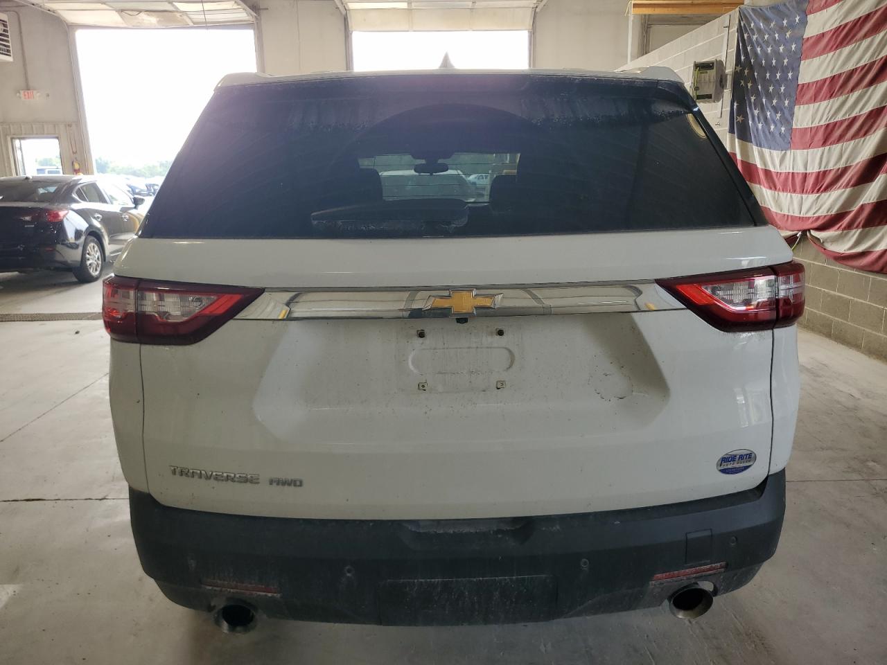 2018 Chevrolet Traverse Ls VIN: 1GNEVLKW2JJ163133 Lot: 80350615