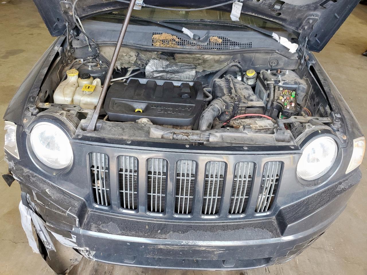 2008 Jeep Compass Sport VIN: 1J8FF47W88D691172 Lot: 80712215