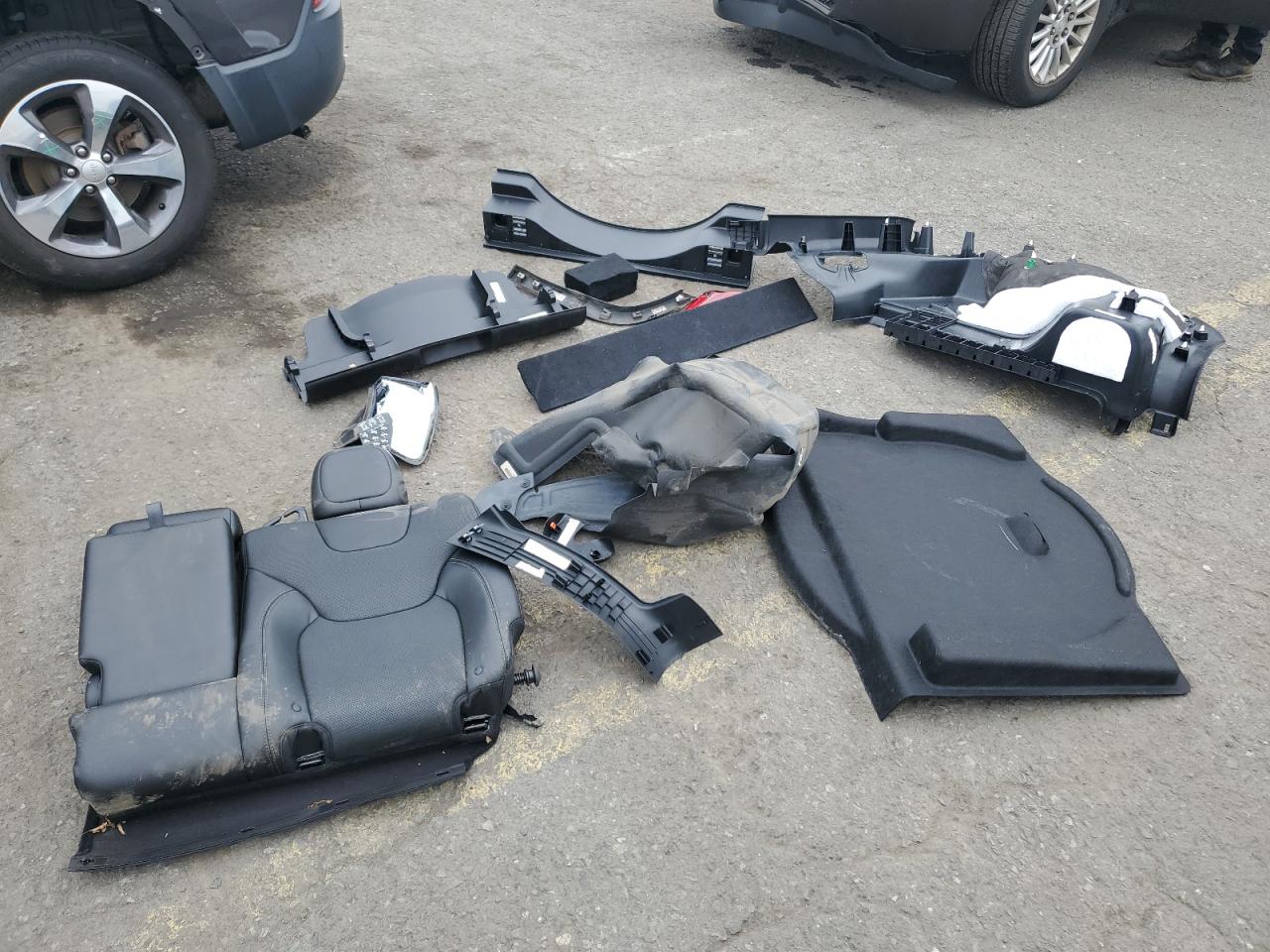 2019 Jeep Cherokee Limited VIN: 1C4PJMDX8KD458696 Lot: 80858535