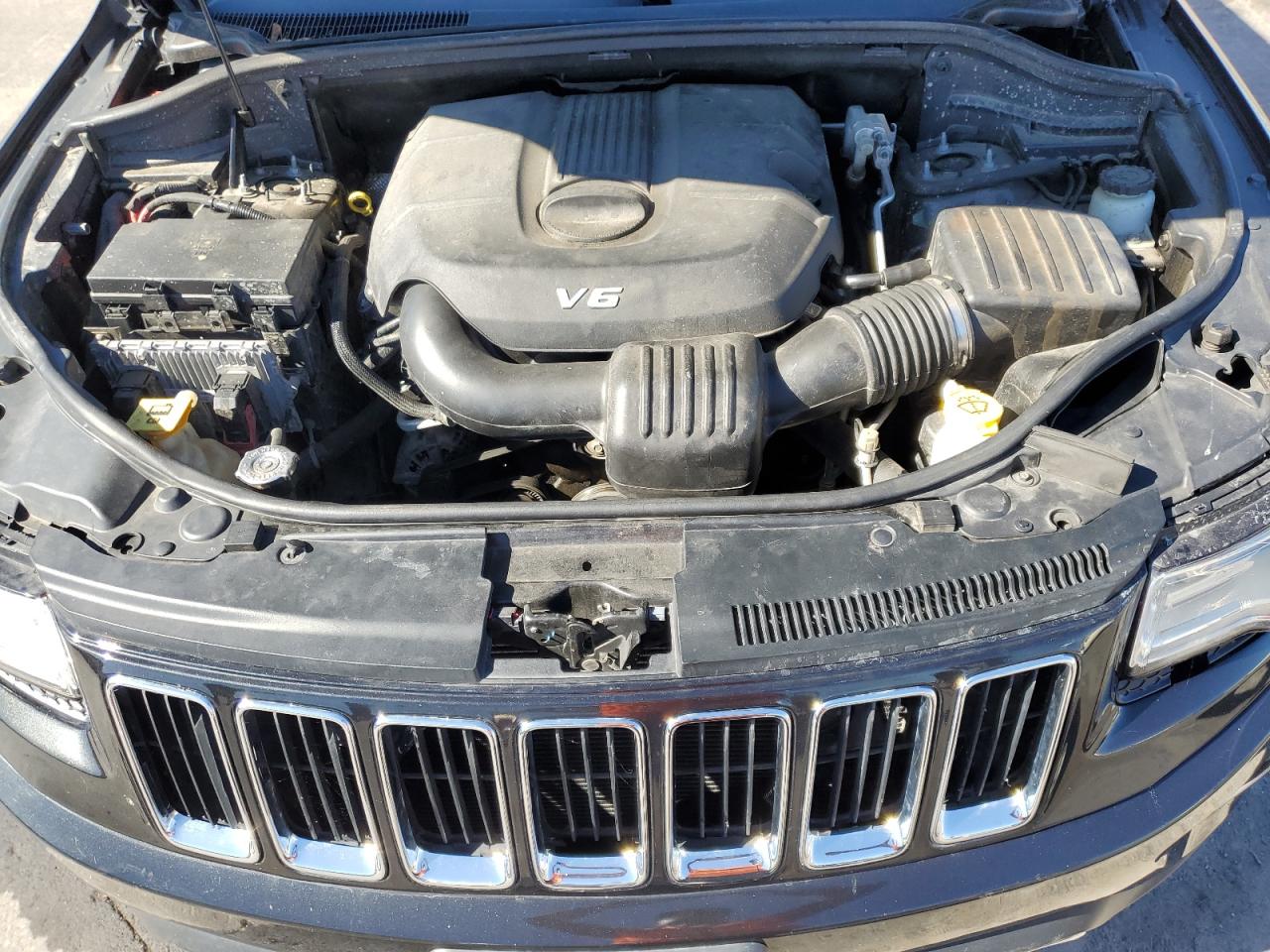 2015 Jeep Grand Cherokee Limited VIN: 1C4RJFBG7FC846389 Lot: 81627255