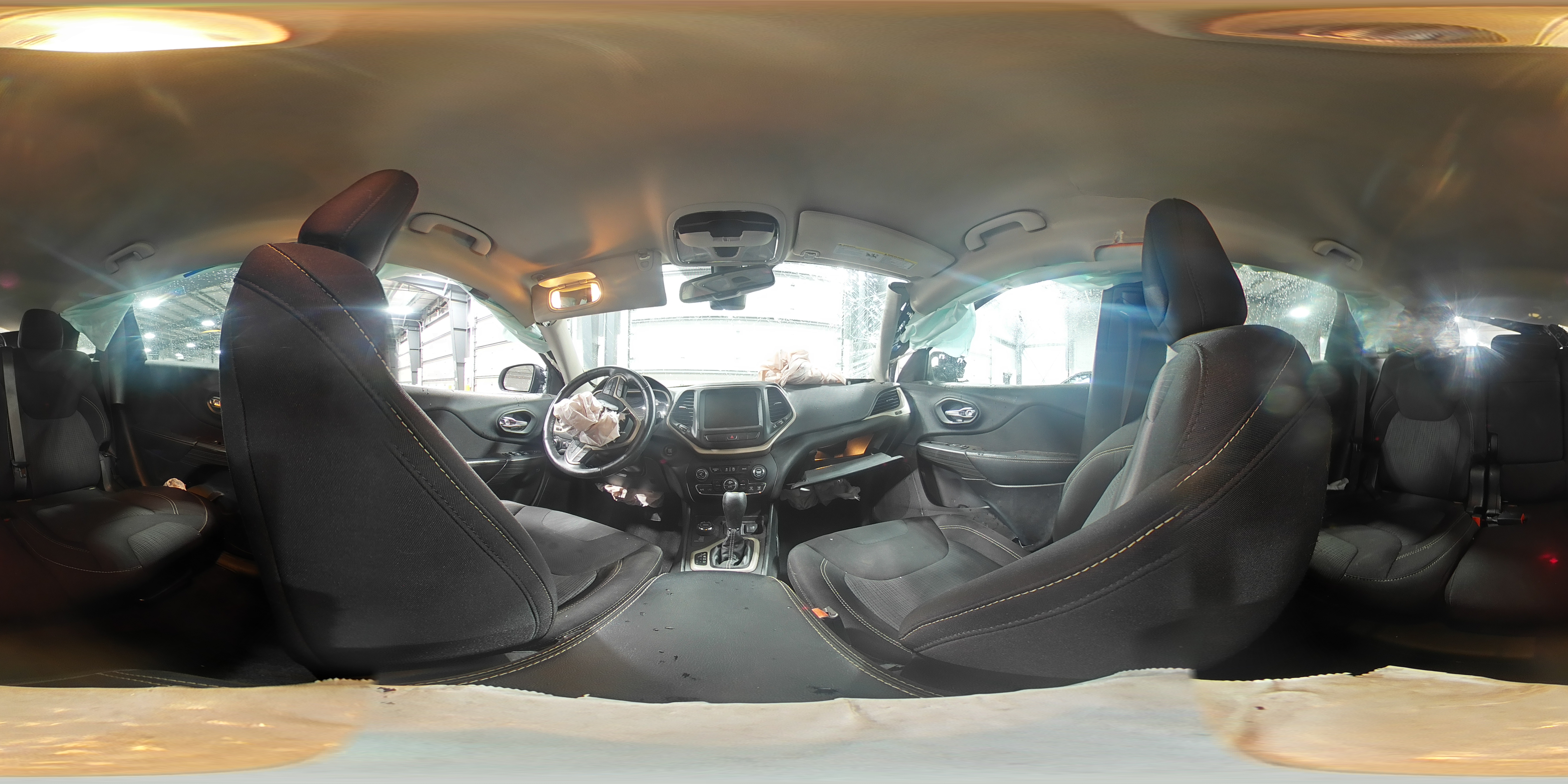 2015 Jeep Cherokee Latitude VIN: 1C4PJMCS9FW589085 Lot: 80027145