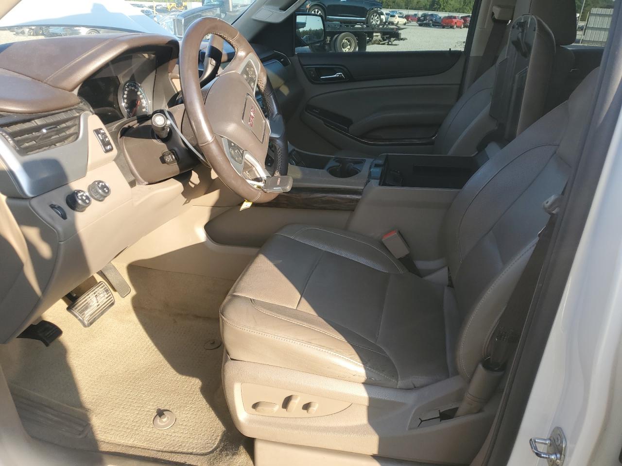 2017 GMC Yukon Slt VIN: 1GKS2BKCXHR346459 Lot: 71903335