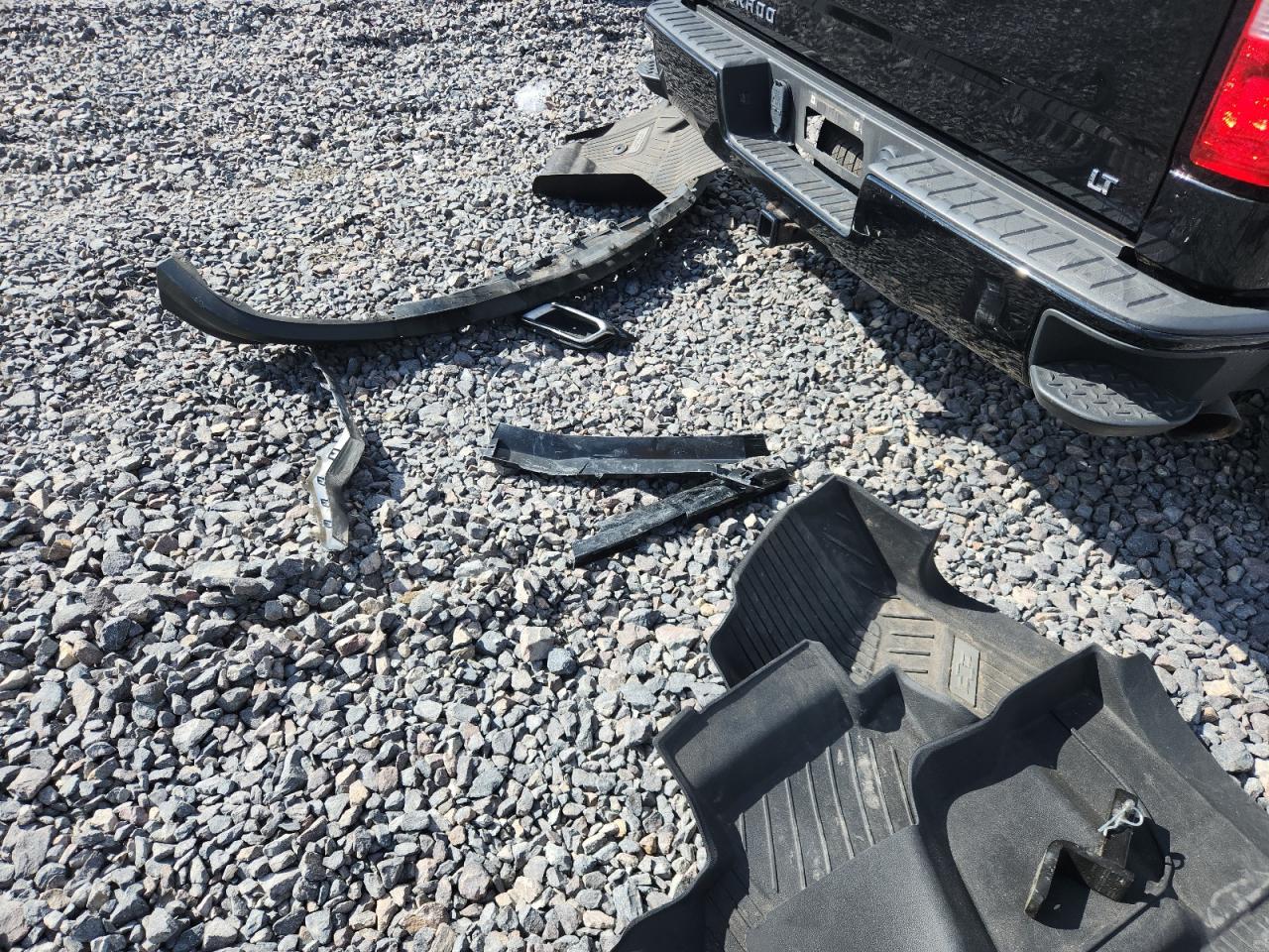 2017 Chevrolet Silverado K1500 Lt VIN: 1GCVKREC2HZ338997 Lot: 84247745