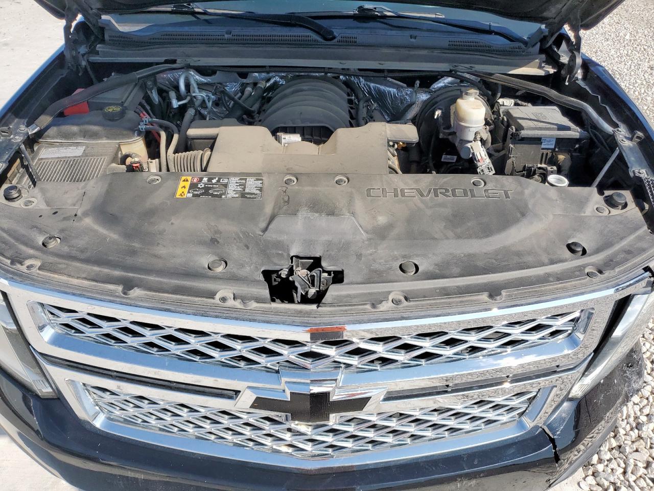 2018 Chevrolet Suburban Lt VIN: 1GNSCHKC5JR321705 Lot: 43357643