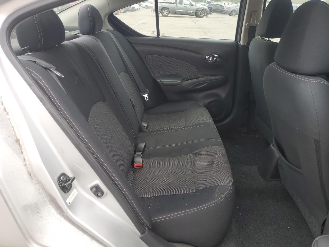 2015 Nissan Versa S VIN: 3N1CN7AP1FL822579 Lot: 81736105