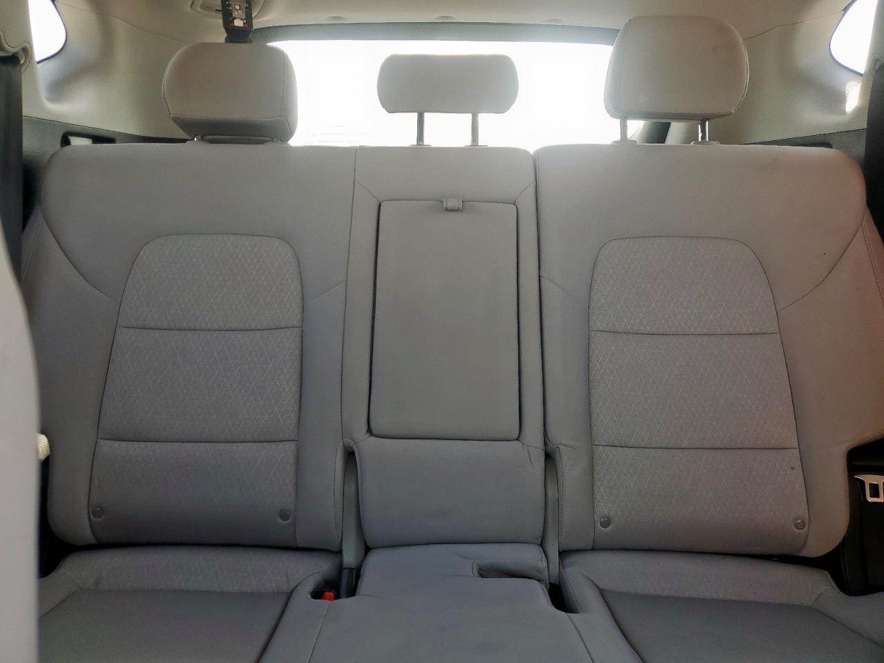 2018 Hyundai Tucson Se VIN: KM8J23A47JU810328 Lot: 71086075