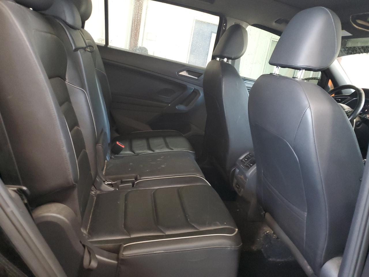 2020 Volkswagen Tiguan Sel Premium R-Line VIN: 3VV4B7AX3LM067419 Lot: 70813955