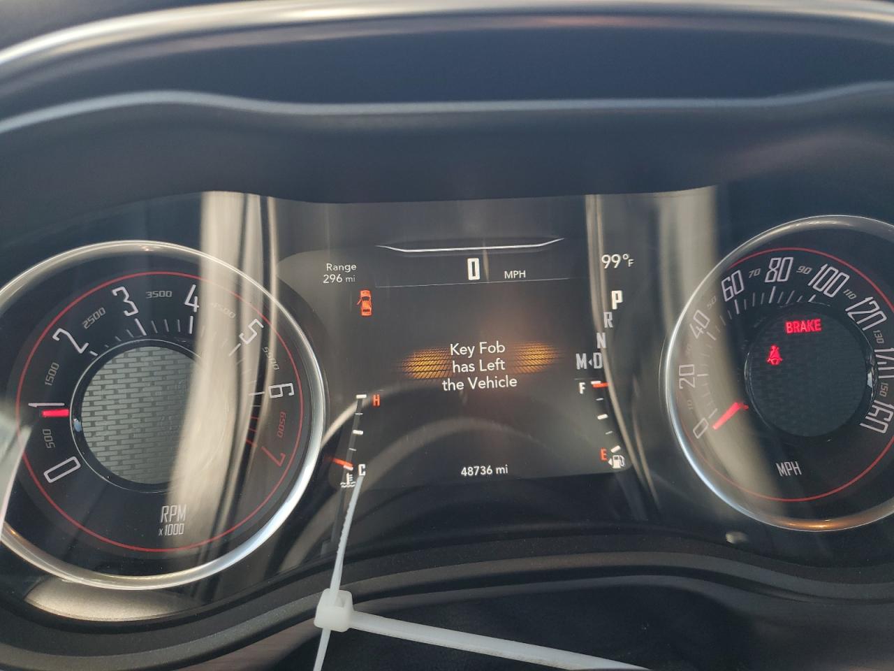 2018 Dodge Challenger Sxt VIN: 2C3CDZAG8JH132345 Lot: 71226485