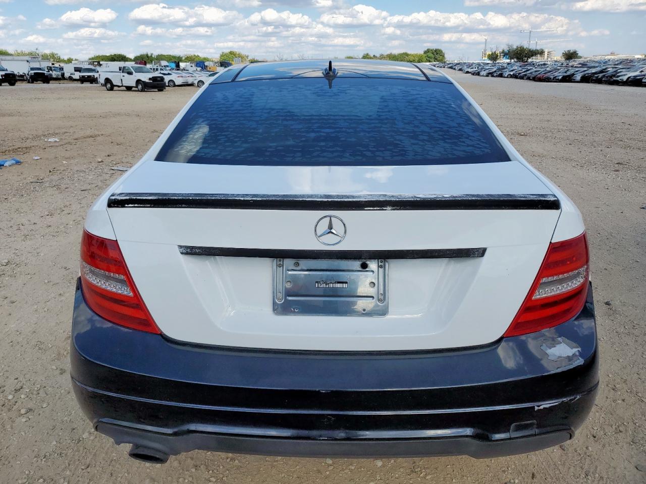 2013 Mercedes-Benz C 250 VIN: WDDGJ4HB7DG011248 Lot: 80890615