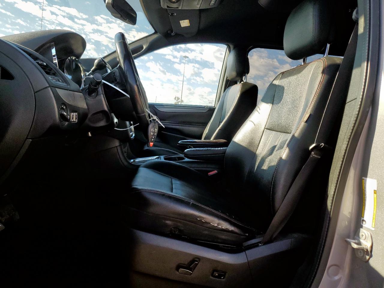 2018 Dodge Grand Caravan Gt VIN: 2C4RDGEG6JR145559 Lot: 84461715