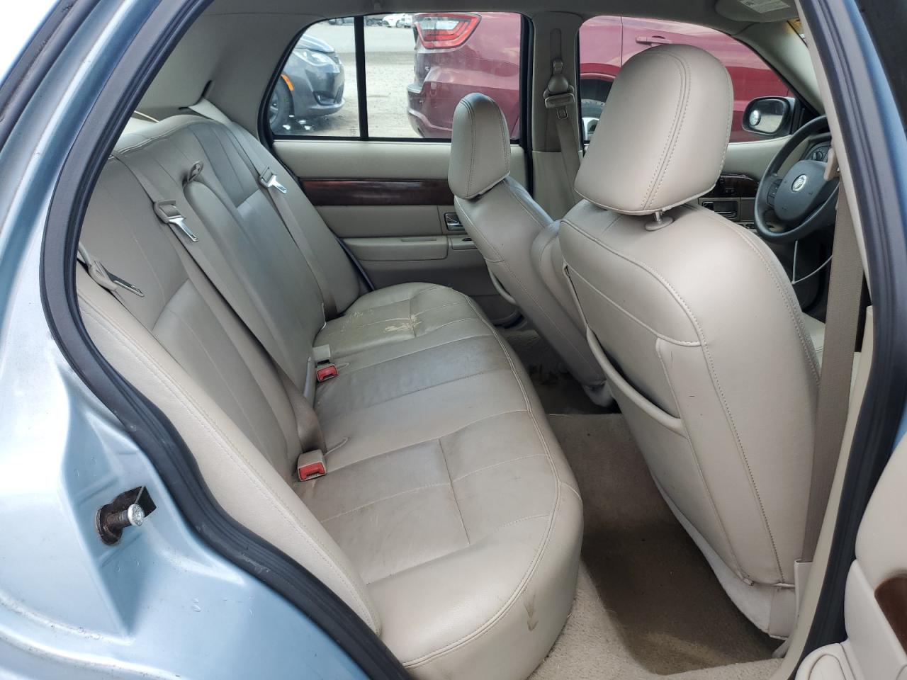 2006 Mercury Grand Marquis Gs VIN: 2MEFM74V36X632352 Lot: 80210255