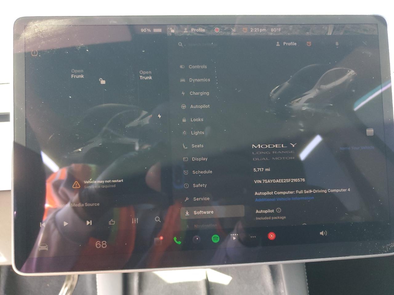 2025 Tesla Model Y VIN: 7SAYGAEE2SF216576 Lot: 84561335