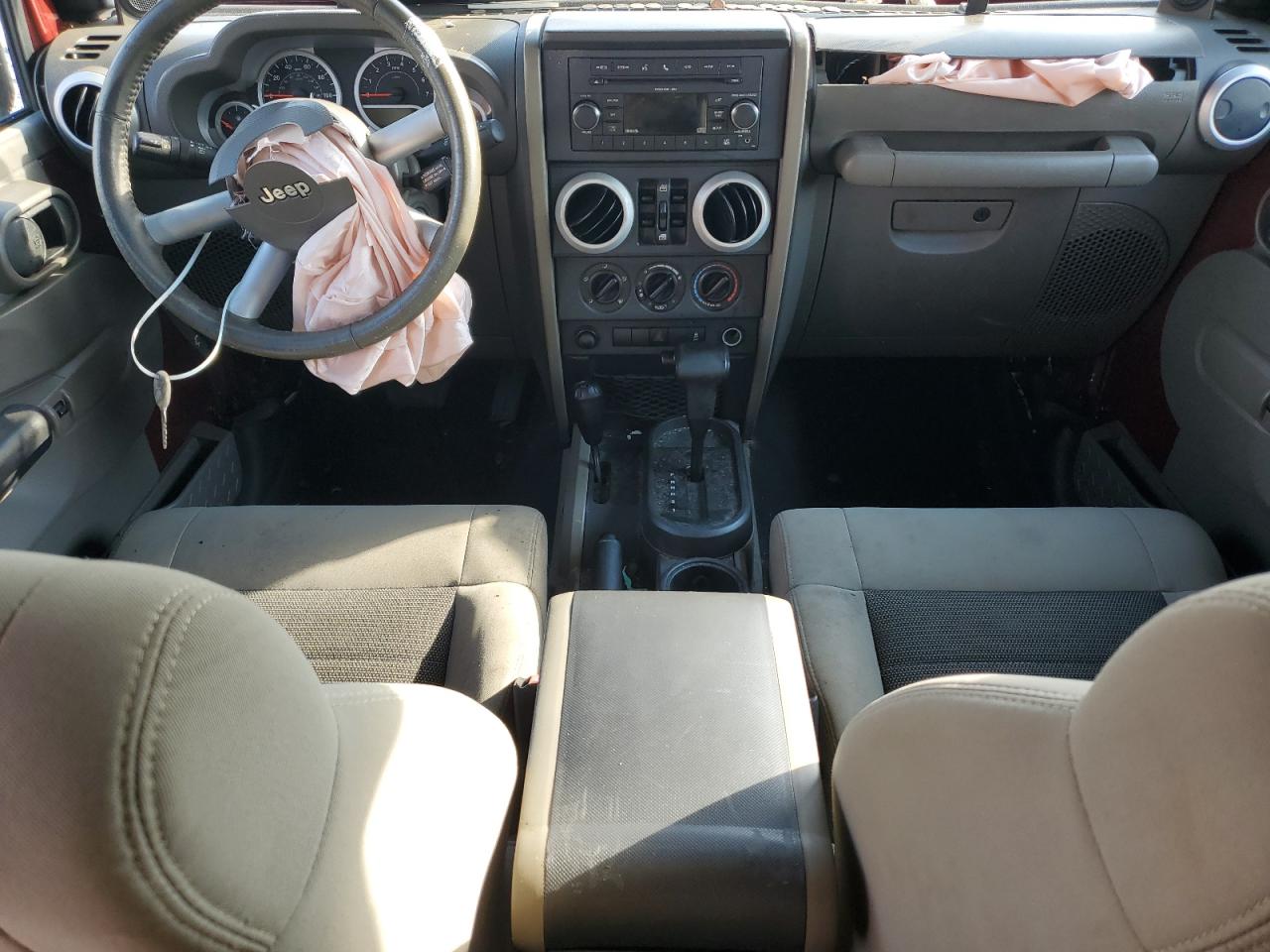 2010 Jeep Wrangler Unlimited Sahara VIN: 1J4BA5H11AL128127 Lot: 82087515