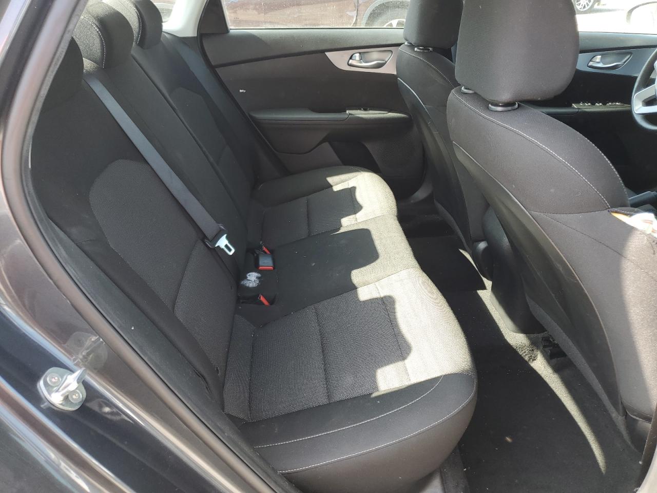 2023 Kia Forte Lx VIN: 3KPF24AD7PE585609 Lot: 84267365