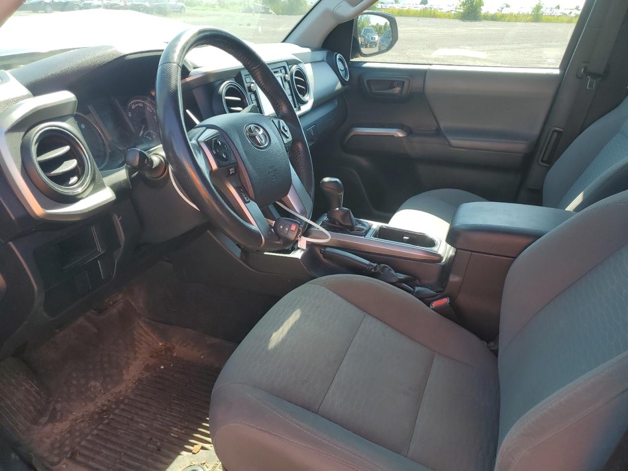 2017 Toyota Tacoma Access Cab VIN: 5TFSX5EN9HX049755 Lot: 71276695