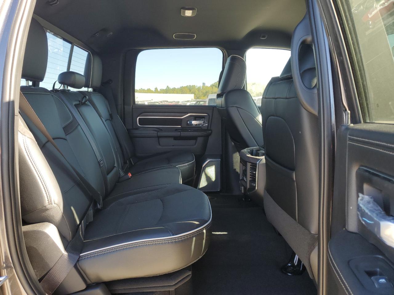 2025 Ram 2500 Laramie VIN: 3C63R5FL4SG553144 Lot: 81082475